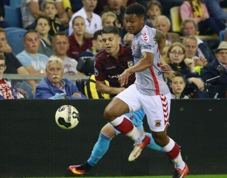 背后离不开 背后离不开