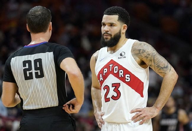 导致肋部被 导致肋部被