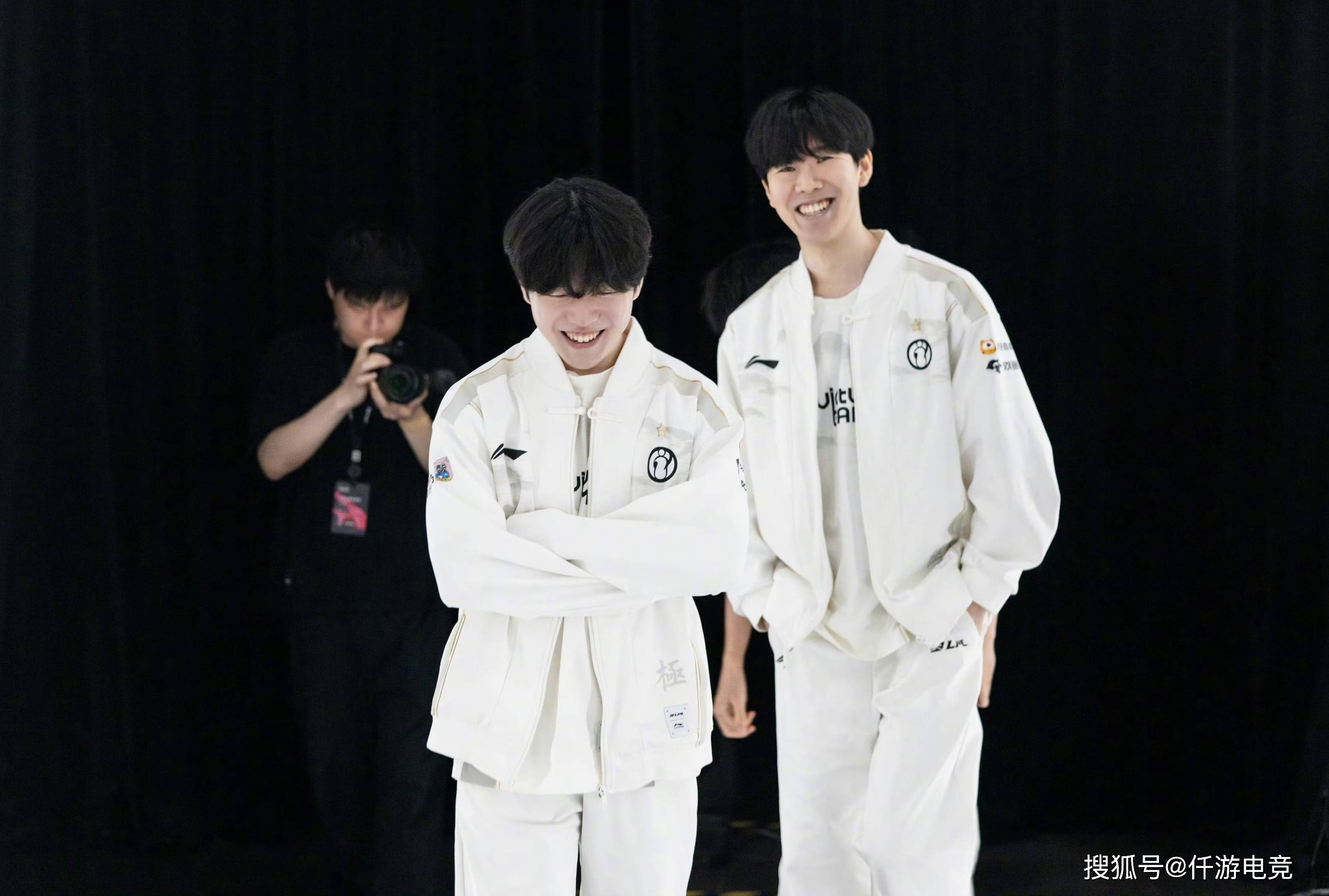 线射手反复 线射手反复